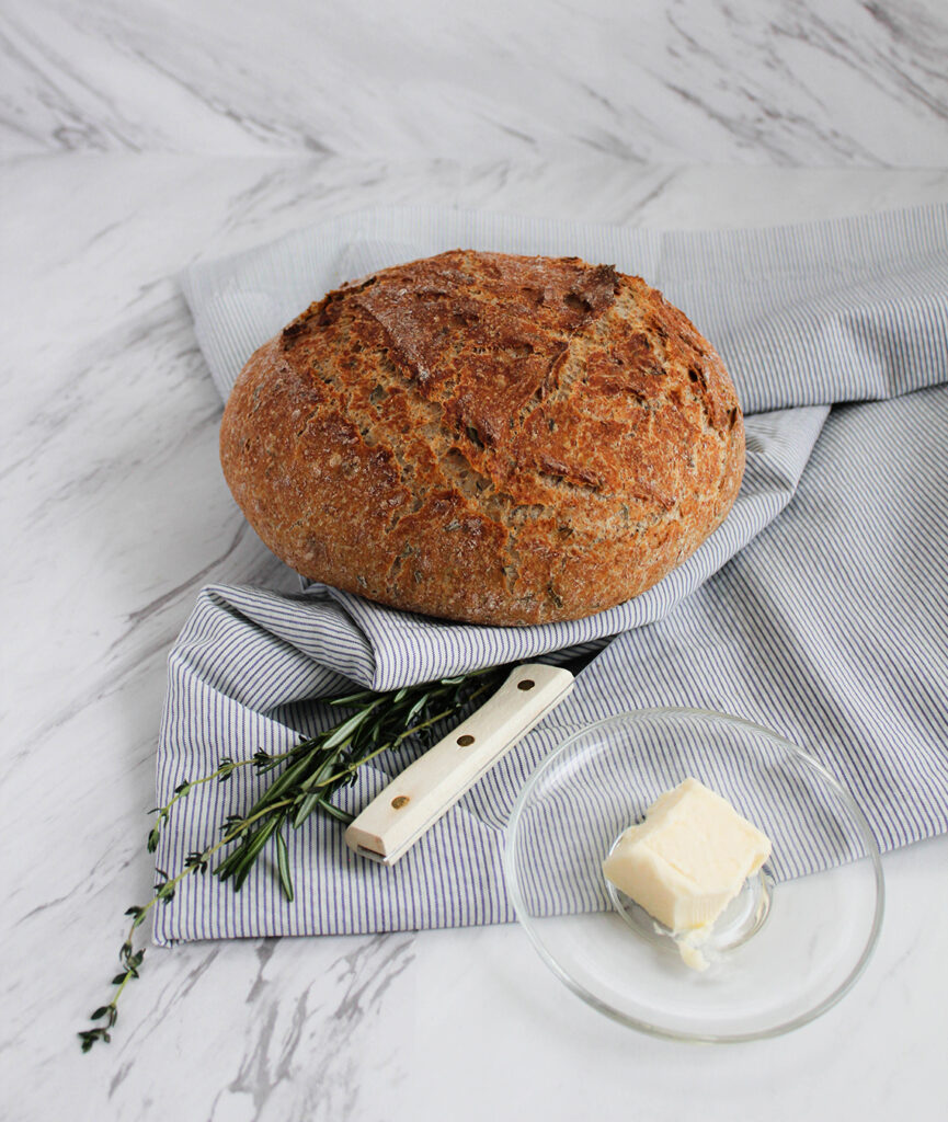 Rosemary Thyme No-Knead Dutch Oven Bread - Pinch me, I'm eating