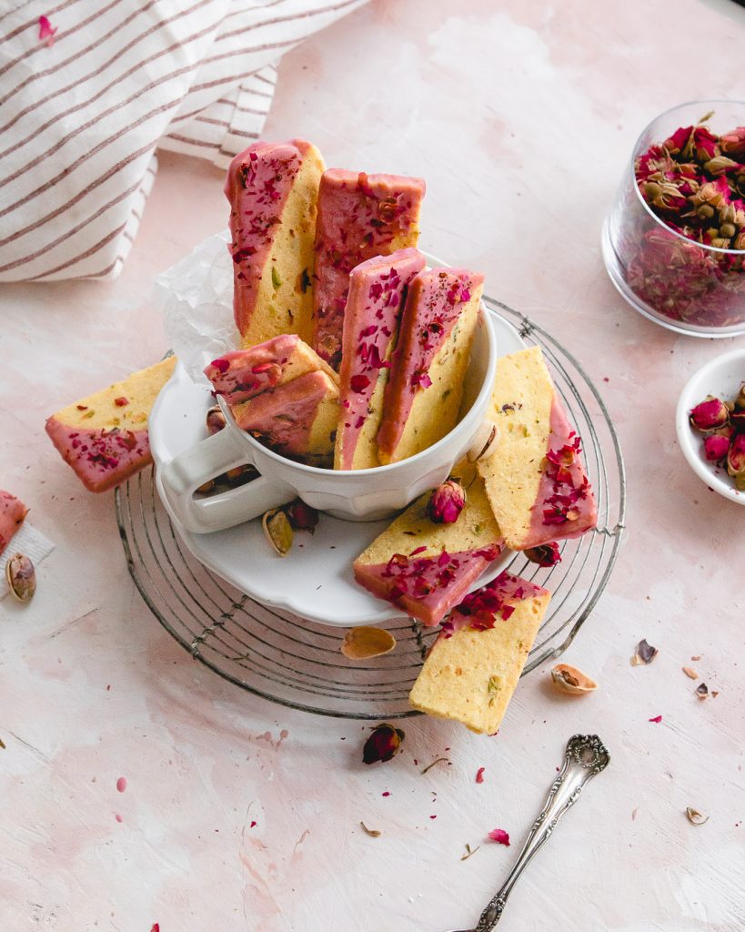 Pistachio Rose ice Box Cookies being served in a tea cup