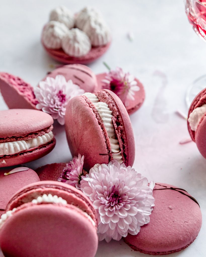 the side view of a macarons with empty shells
